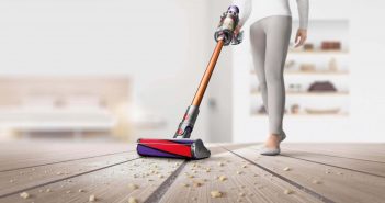 Dyson V10 test