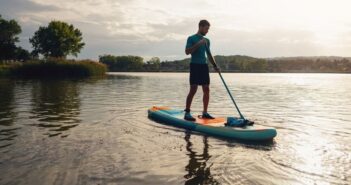SUP-brett test-oversikt: De beste oppblåsbare SUP boards og paddleboards